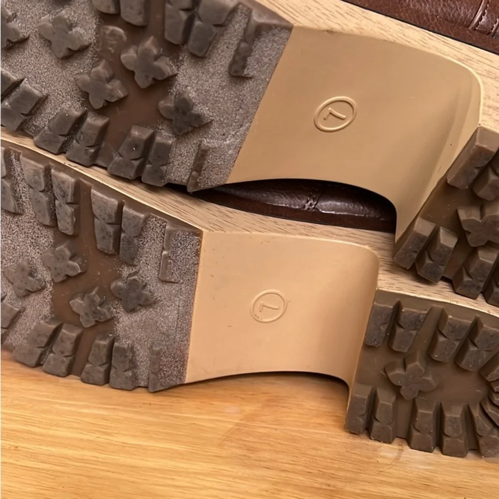 Brown Leather Ankle Boots - Picture 6 of 9
